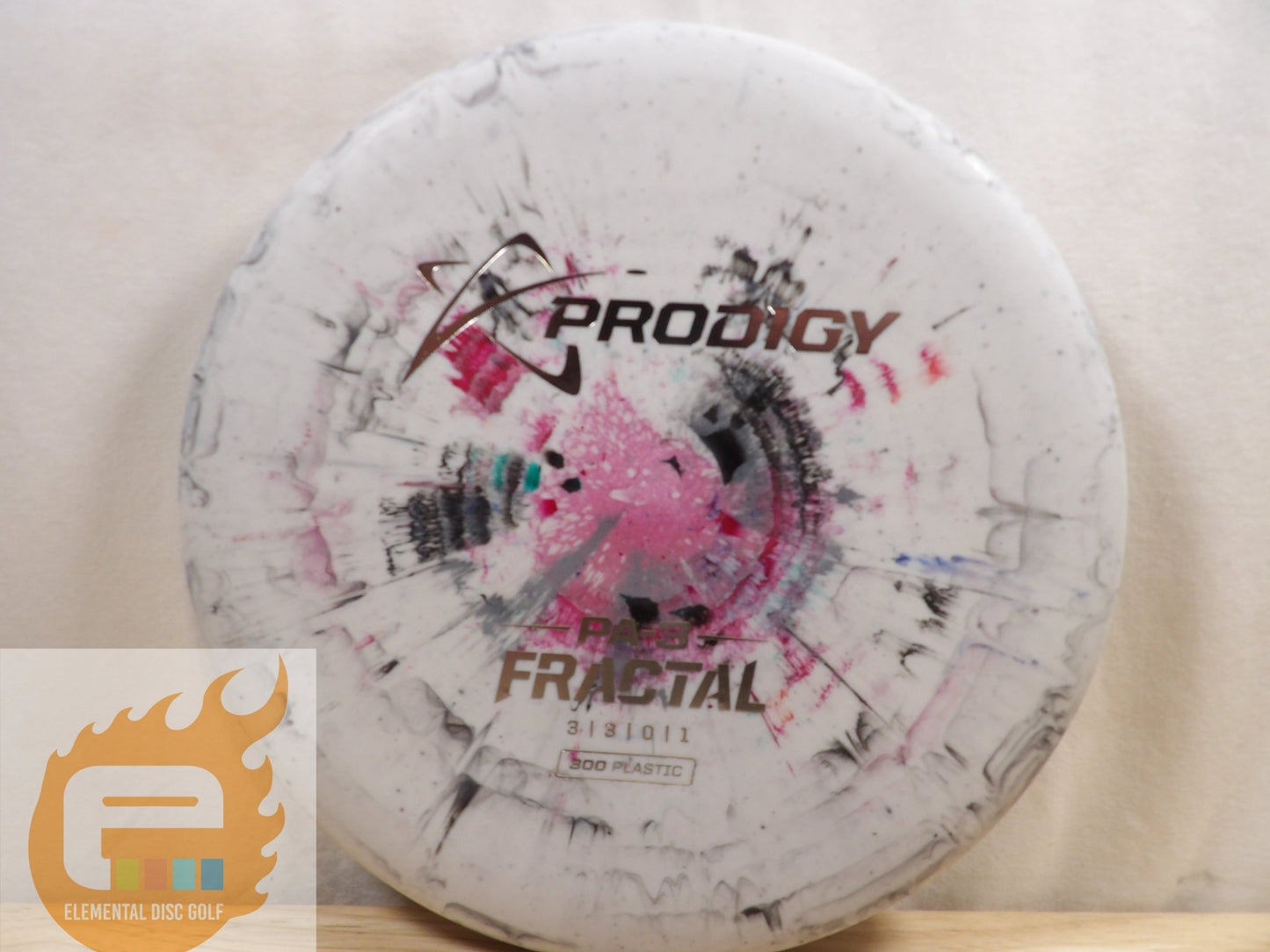 Prodigy 300 Fractal PA - 3 (3/3/0/1) - Elemental Disc Golf