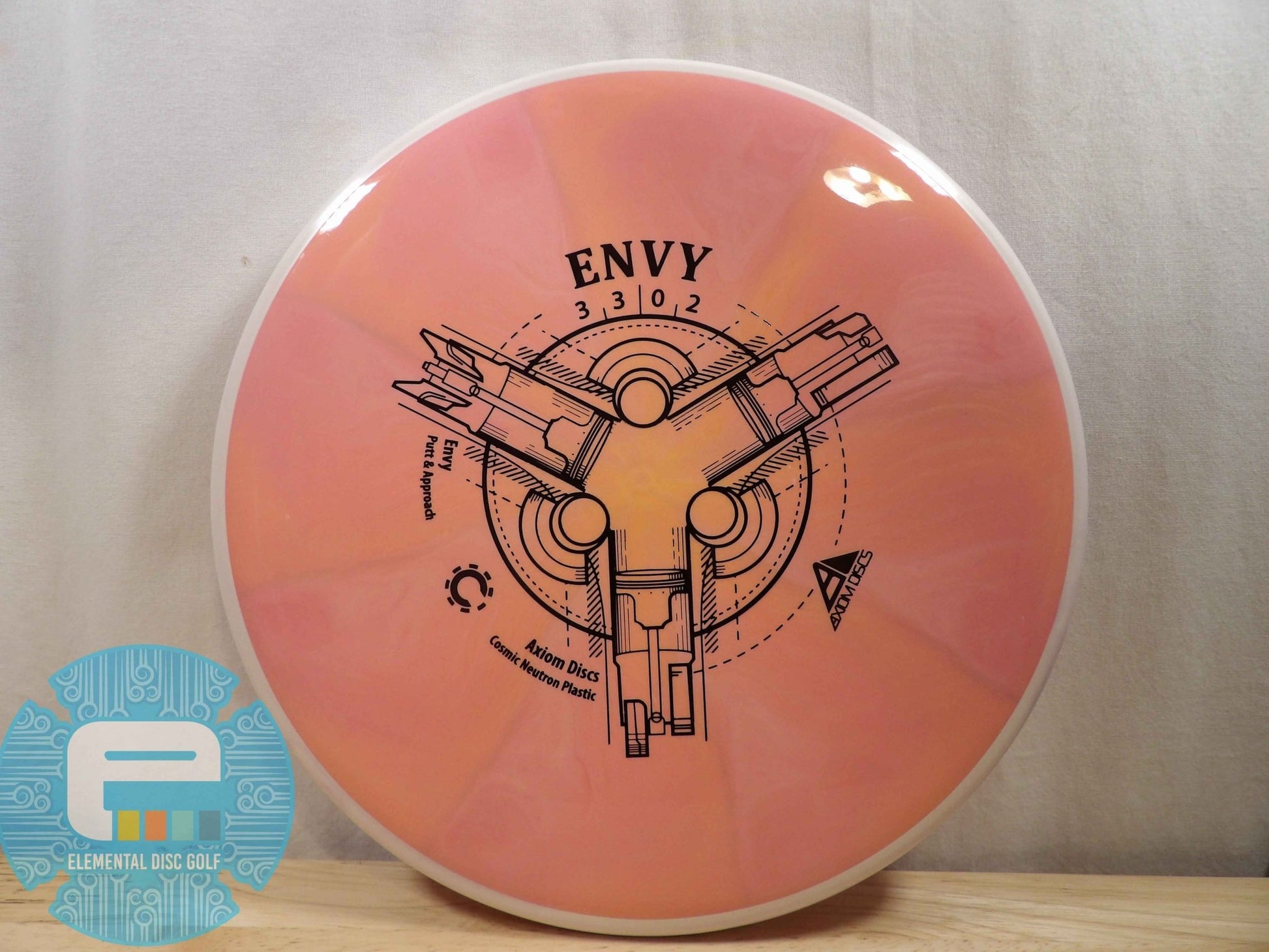 Axiom Cosmic Neutron Envy (3/3/0/2) - Elemental Disc Golf