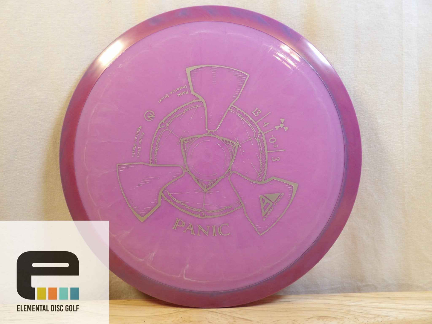 Axiom Neutron Panic (13/4/-0.5/3) - Elemental Disc Golf