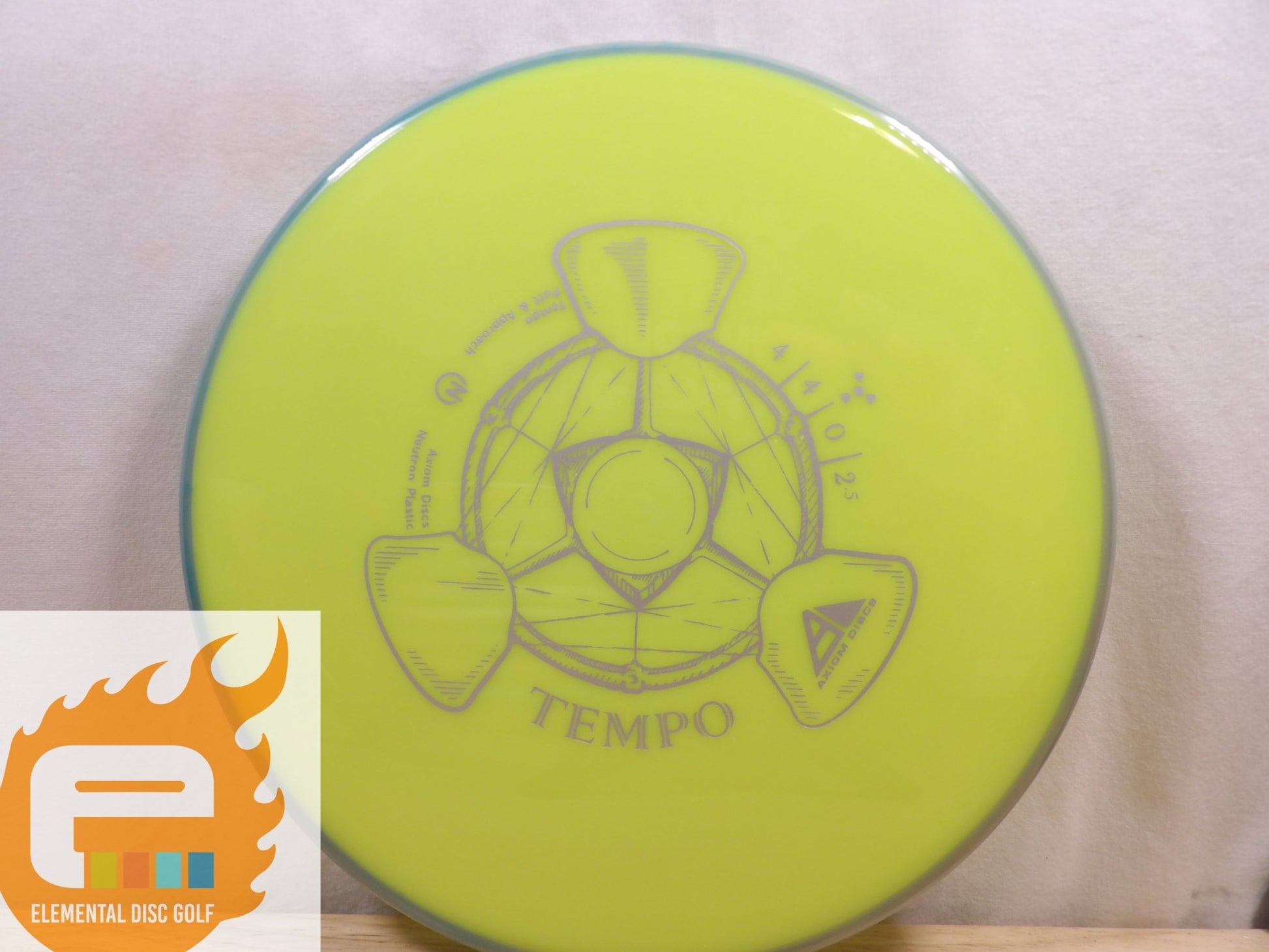Axiom Neutron Tempo - Elemental Disc Golf