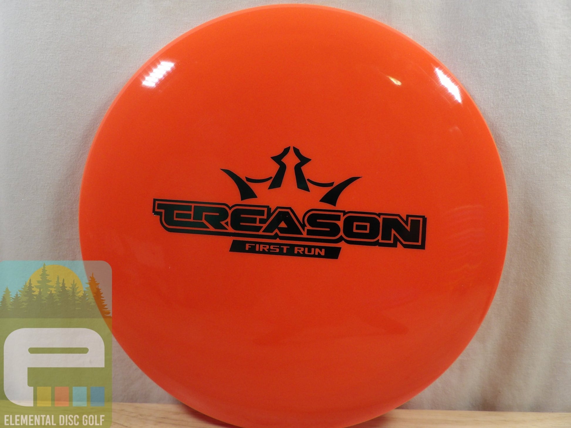 Dynamic Discs Fuzion Treason (10/5/ - 3/1) - Elemental Disc Golf