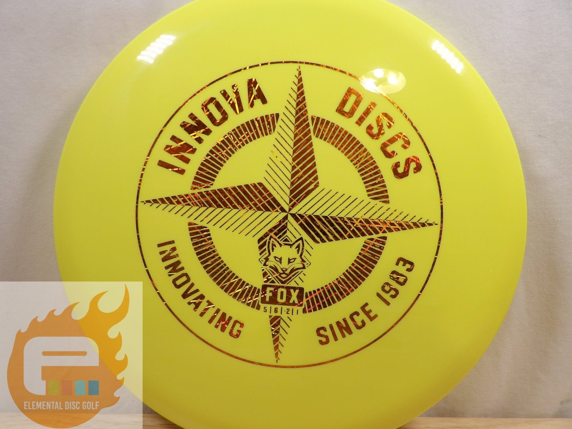 Innova Star Fox ( 5 / 6 / - 2 / 1 ) - Elemental Disc Golf