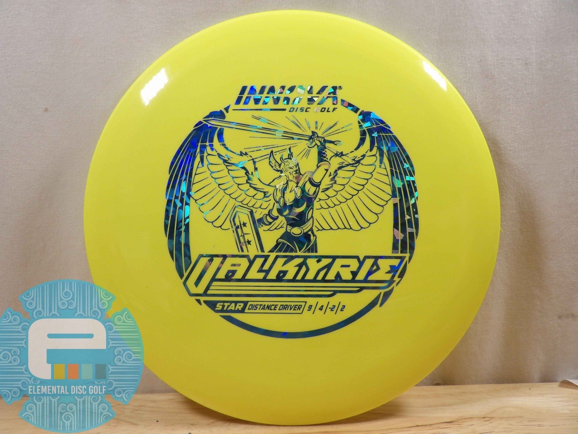 Innova Star Valkyrie (9/4/-2/2) - Elemental Disc Golf