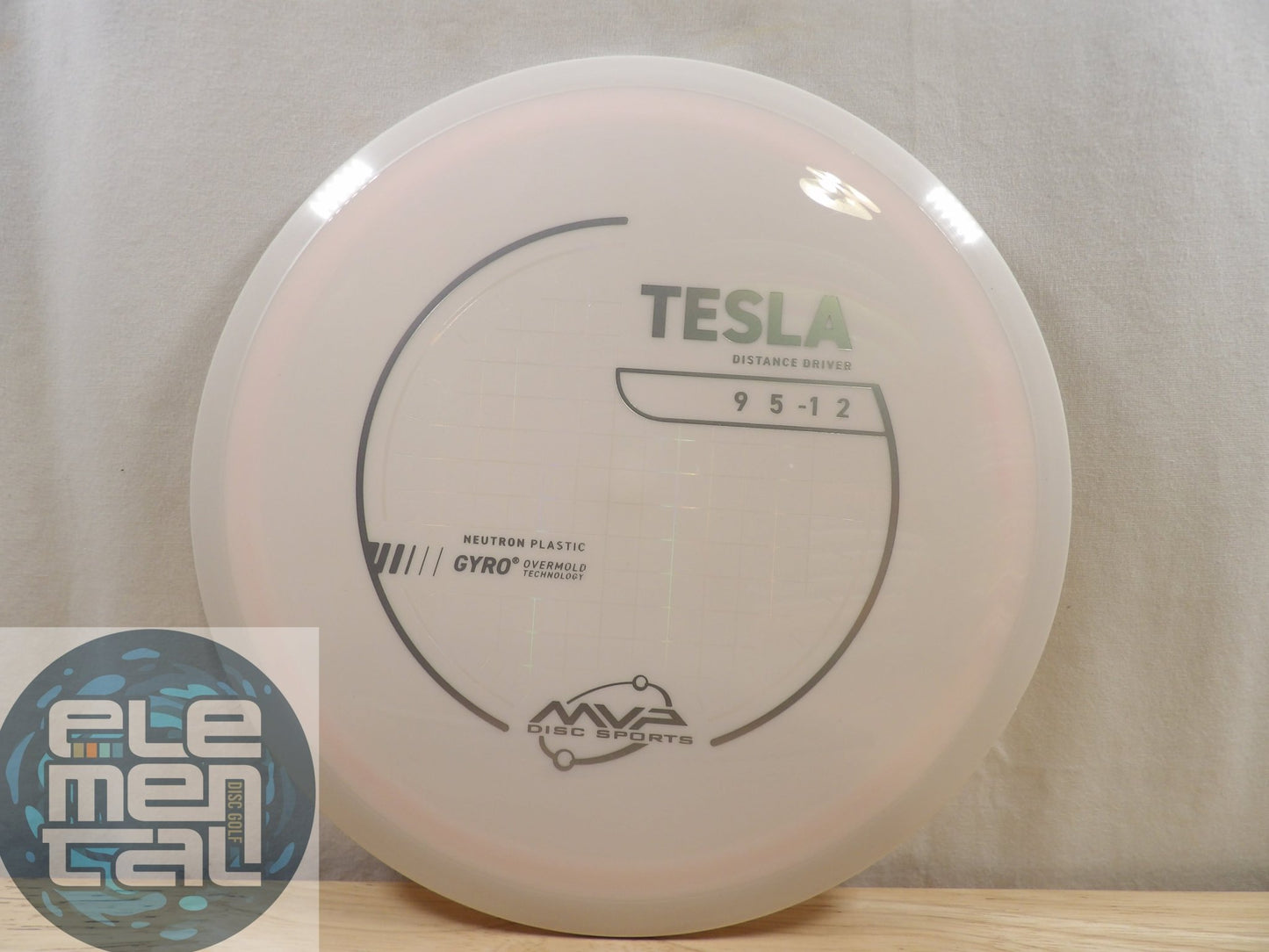 MVP Neutron Tesla (9/5/-1.5/2) - Elemental Disc Golf