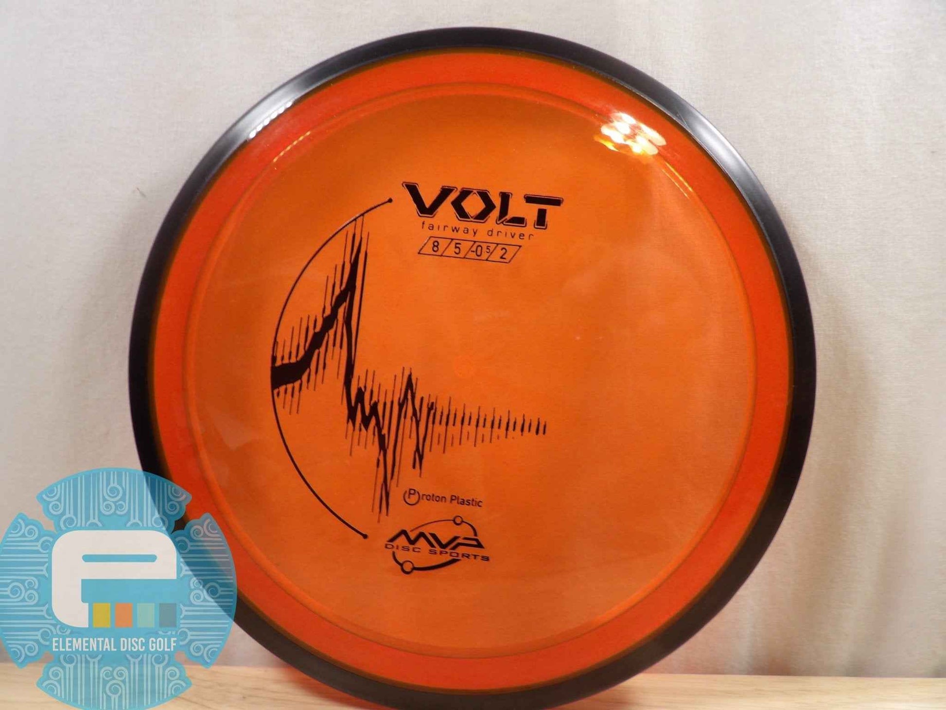 MVP Proton Volt ( 8 / 5 / -0.5 / 2 ) - Elemental Disc Golf
