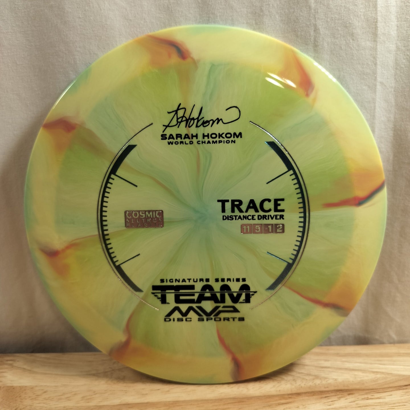 Streamline Cosmic Neutron Trace (Sarah Hokom) - Elemental Disc Golf